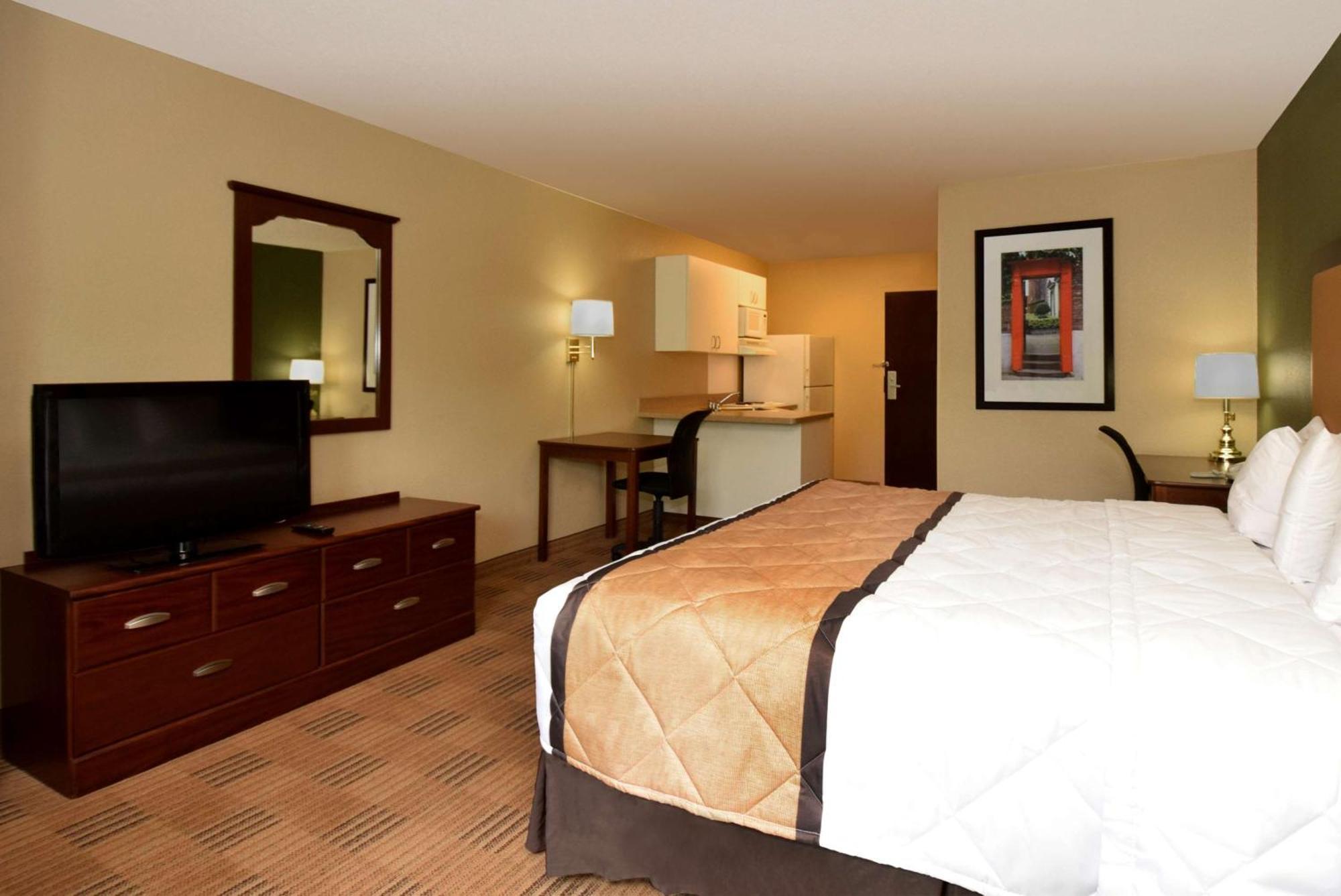 เอ็กซ์เทนด์ สเตย์ อเมริกา ชิคาโก- มิดเวย์ Hotel Bedford Park ภายนอก รูปภาพ