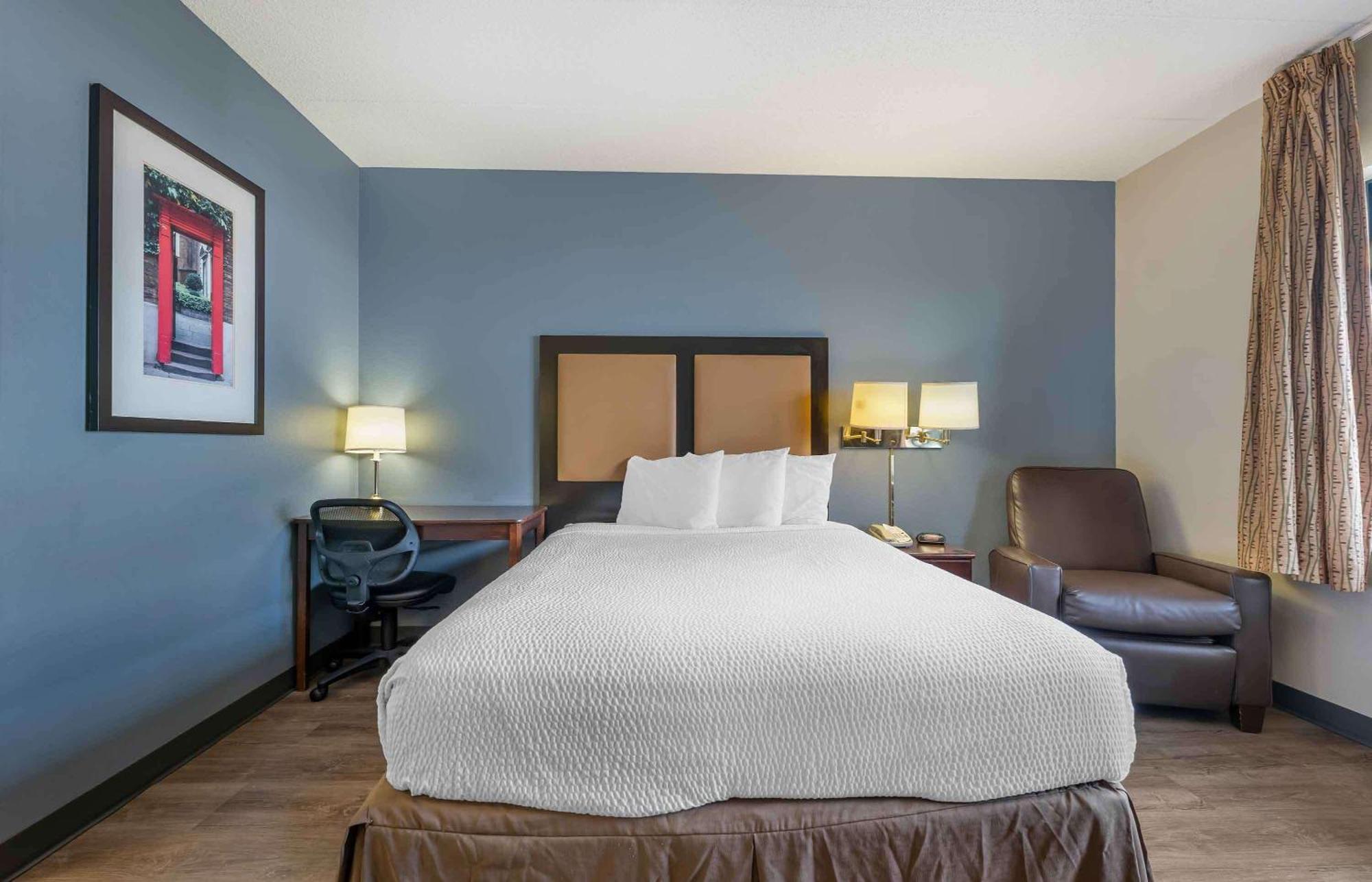 เอ็กซ์เทนด์ สเตย์ อเมริกา ชิคาโก- มิดเวย์ Hotel Bedford Park ภายนอก รูปภาพ